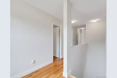 164 Chestnut Street, Mount Sinai, NY 11766 - Photo 21