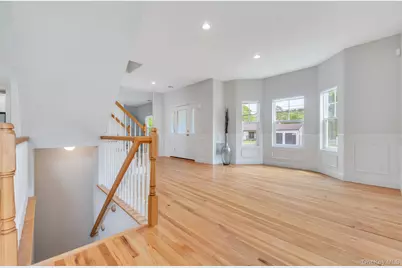 164 Chestnut Street, Mount Sinai, NY 11766 - Photo 7