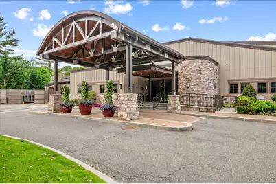 225 Hamlet Drive, Jericho, NY 11753 - Photo 31