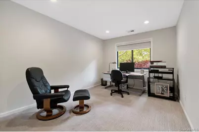 225 Hamlet Drive, Jericho, NY 11753 - Photo 21
