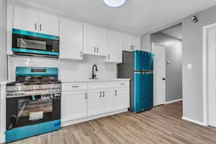 171-38 105th Ave, Jamaica, NY 11433 - Photo 9