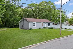 12 Lewis St, Wyandanch, NY 11798 - Photo 19