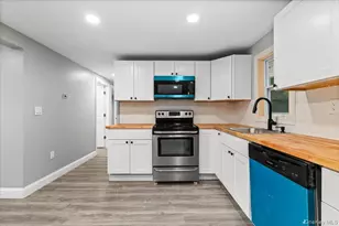 12 Lewis St, Wyandanch, NY 11798 - Photo 7