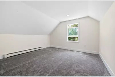27 Lindner Place, Smithtown, NY 11787 - Photo 19