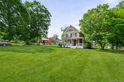 68 E Erie Street, Blauvelt, NY 10913 - Photo 33