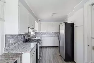 44 St Pauls Rd S, Hempstead, NY 11550 - Photo 11