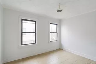 44 St Pauls Rd S, Hempstead, NY 11550 - Photo 15