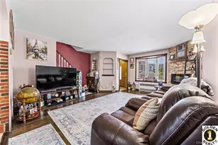 75-21 Furmanville Ave, Middle Village, NY 11379 - Photo 3