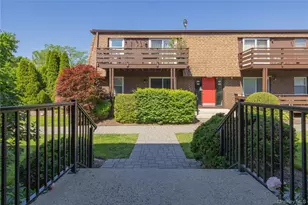 145 New Holland Village, Nanuet, NY 10954 - Photo 31