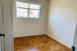 4 Willow Pl, Hicksville, NY 11801 - Photo 11