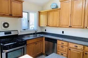 4 Willow Pl, Hicksville, NY 11801 - Photo 7