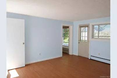 36 Burr Road, East Northport, NY 11731 - Photo 3
