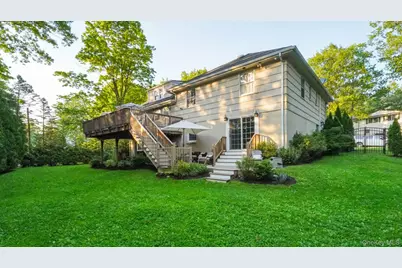25 Manor Avenue, White Plains, NY 10605 - Photo 41