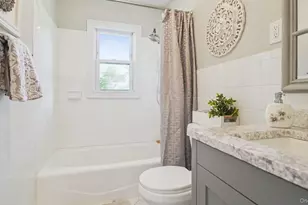 25 Manor Ave, White Plains, NY 10605 - Photo 21