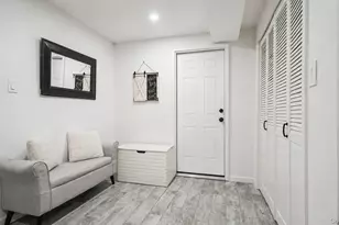 25 Manor Ave, White Plains, NY 10605 - Photo 37