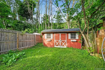 126 Halgren Crescent, Haverstraw, NY 10927 - Photo 41