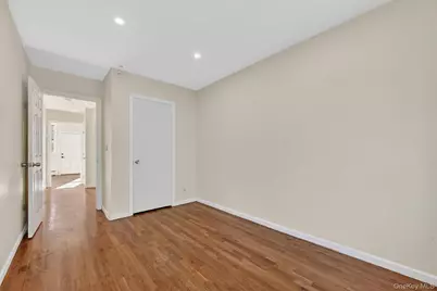 126 Halgren Crescent, Haverstraw, NY 10927 - Photo 23