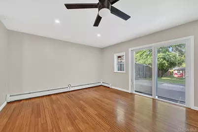 126 Halgren Crescent, Haverstraw, NY 10927 - Photo 19