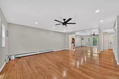 126 Halgren Crescent, Haverstraw, NY 10927 - Photo 17