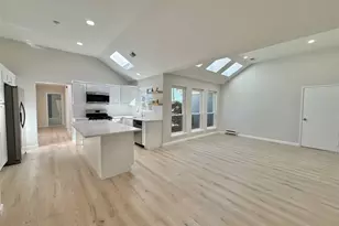 188 River Dr, Moriches, NY 11955 - Photo 11