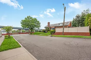 168-24 14th Ave, Whitestone, NY 11357 - Photo 5