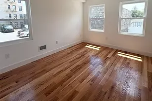 342 E 234th Street E, Bronx, NY 10470 - Photo 5