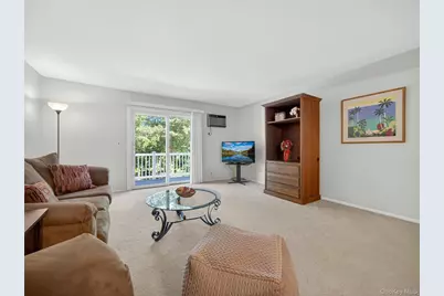 187 Doxbury Lane, Suffern, NY 10901 - Photo 13