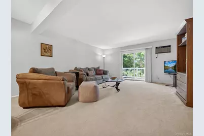 187 Doxbury Lane, Suffern, NY 10901 - Photo 13