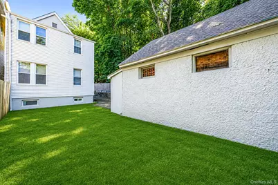 10003 88th Avenue, Richmond Hill, NY 11418 - Photo 5