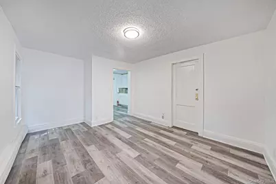 10003 88th Avenue, Richmond Hill, NY 11418 - Photo 23