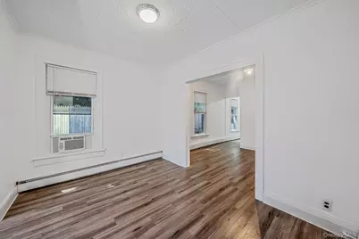10003 88th Avenue, Richmond Hill, NY 11418 - Photo 9