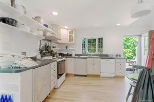 1100 7th St, Greenport, NY 11944 - Photo 7