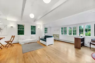 1100 7th St, Greenport, NY 11944 - Photo 3