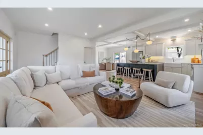 100 Bieselin Road, Bellport, NY 11713 - Photo 5