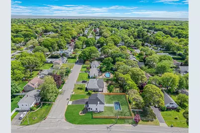 100 Bieselin Road, Bellport, NY 11713 - Photo 37