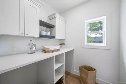 100 Bieselin Road, Bellport, NY 11713 - Photo 13