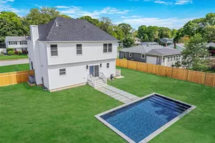 100 Bieselin Rd, Bellport, NY 11713 - Photo 33