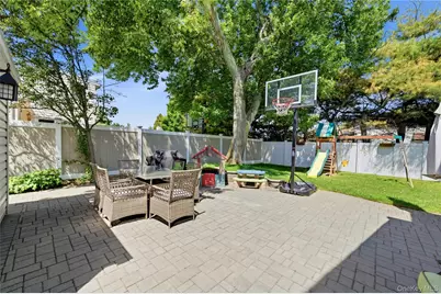 87 Laurel Drive, Massapequa Park, NY 11762 - Photo 37
