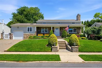 87 Laurel Drive, Massapequa Park, NY 11762 - Photo 1