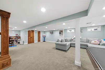 87 Laurel Drive, Massapequa Park, NY 11762 - Photo 35