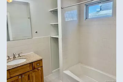 7 Park Avenue, Babylon, NY 11702 - Photo 11