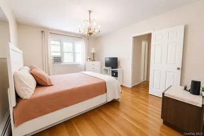 1269 Rosedale Avenue, Bronx, NY 10472 - Photo 15