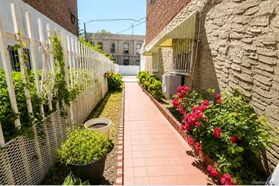 1269 Rosedale Avenue, Bronx, NY 10472 - Photo 23