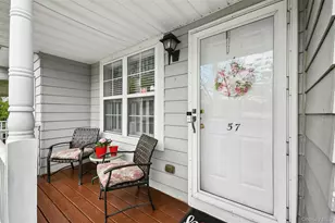 57 Maple Wing Blvd, Central Islip, NY 11722 - Photo 3