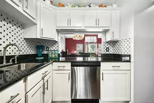 57 Maple Wing Blvd, Central Islip, NY 11722 - Photo 5