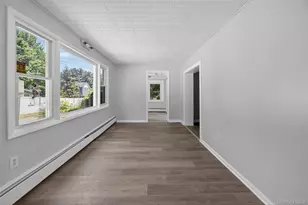 4 Riverview Ave, New Windsor, NY 12553 - Photo 3