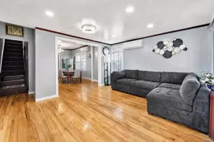 93-17 214th St, Queens Village, NY 11428 - Photo 5