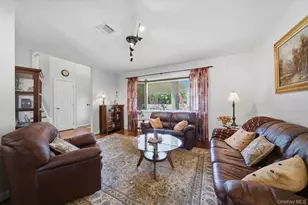 103 East Dr, Massapequa, NY 11758 - Photo 3