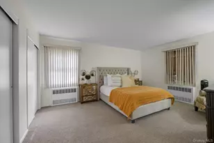19 Gibson Blvd, Valley Stream, NY 11581 - Photo 19