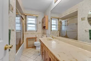19 Gibson Blvd, Valley Stream, NY 11581 - Photo 13
